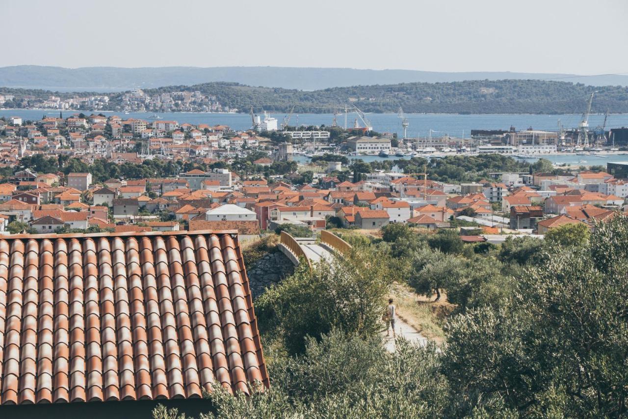 Apartment Andrea Trogir Exteriör bild