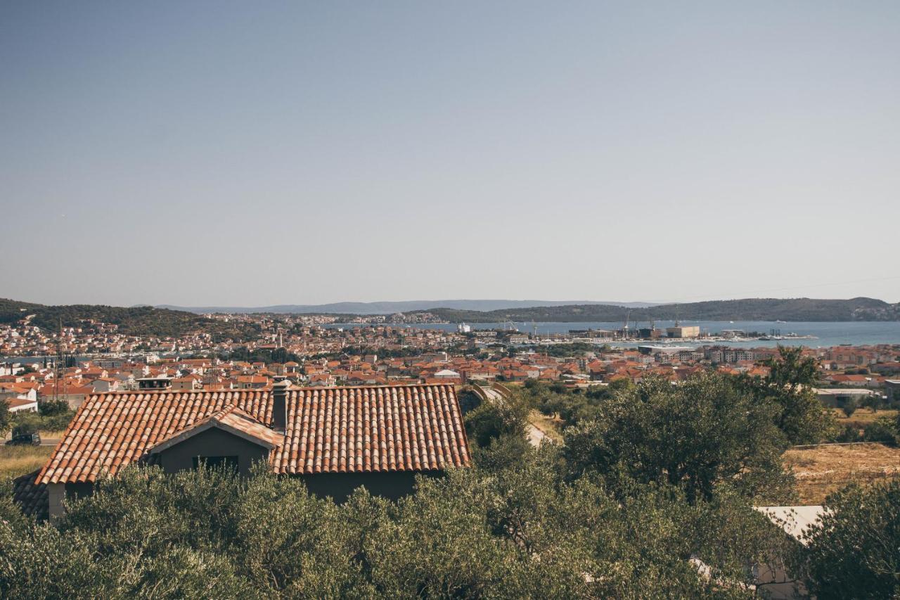 Apartment Andrea Trogir Exteriör bild