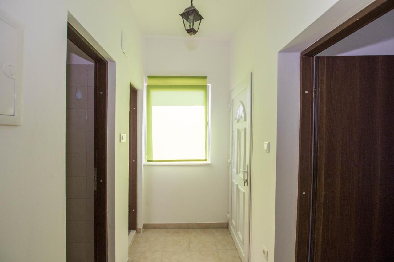 Apartment Andrea Trogir Exteriör bild
