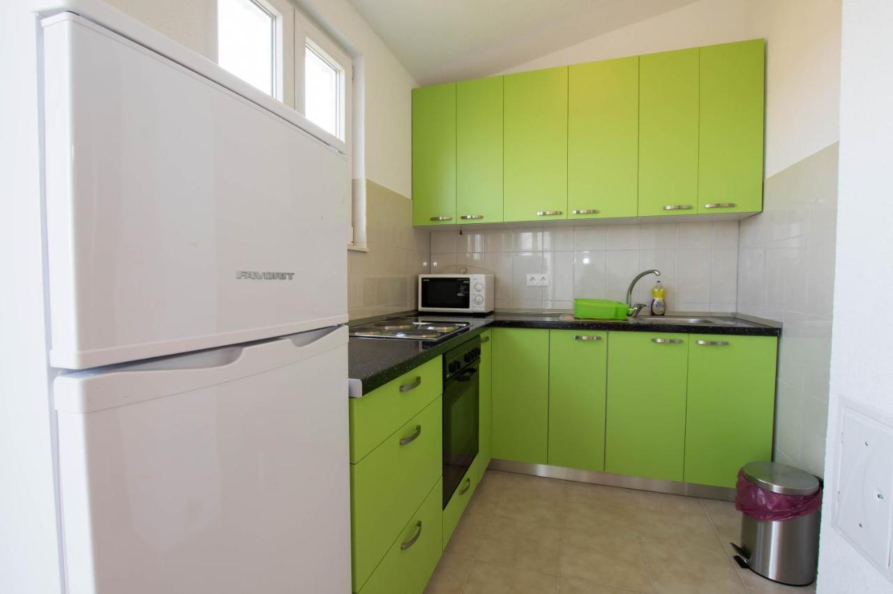 Apartment Andrea Trogir Exteriör bild
