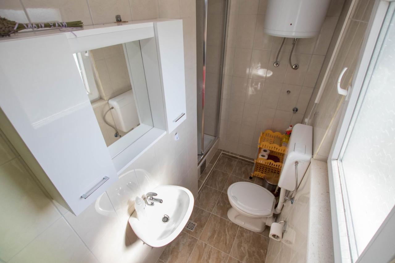 Apartment Andrea Trogir Exteriör bild