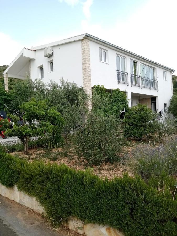 Apartment Andrea Trogir Exteriör bild